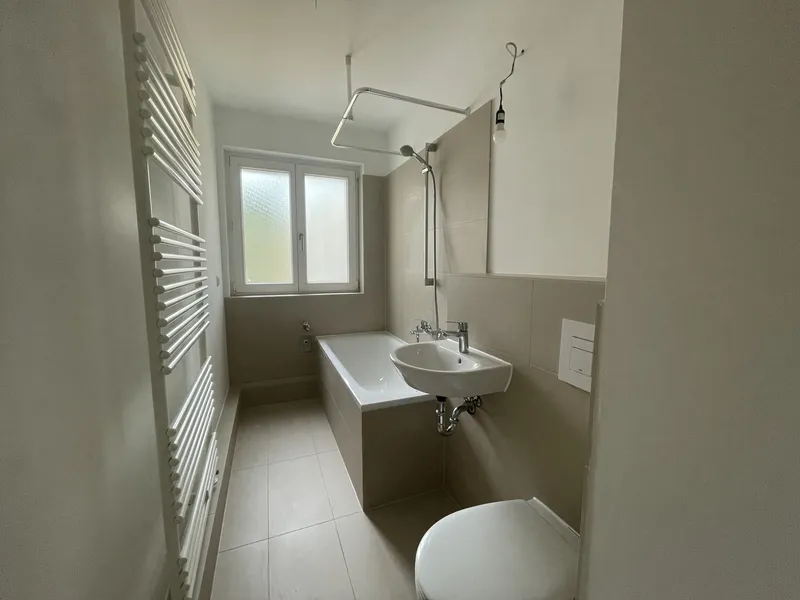 sanierte 4 Zimmer Wohnung mit Wannenbad — photo 1
